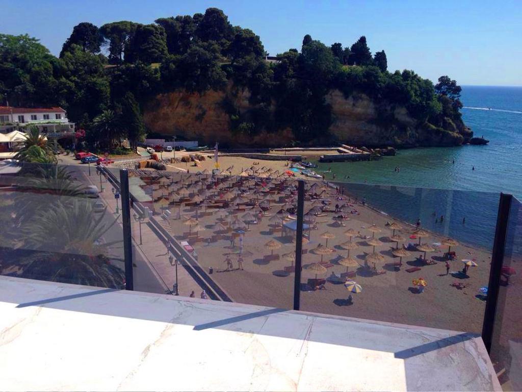 Hotel Cruiser Ulcinj Exterior foto
